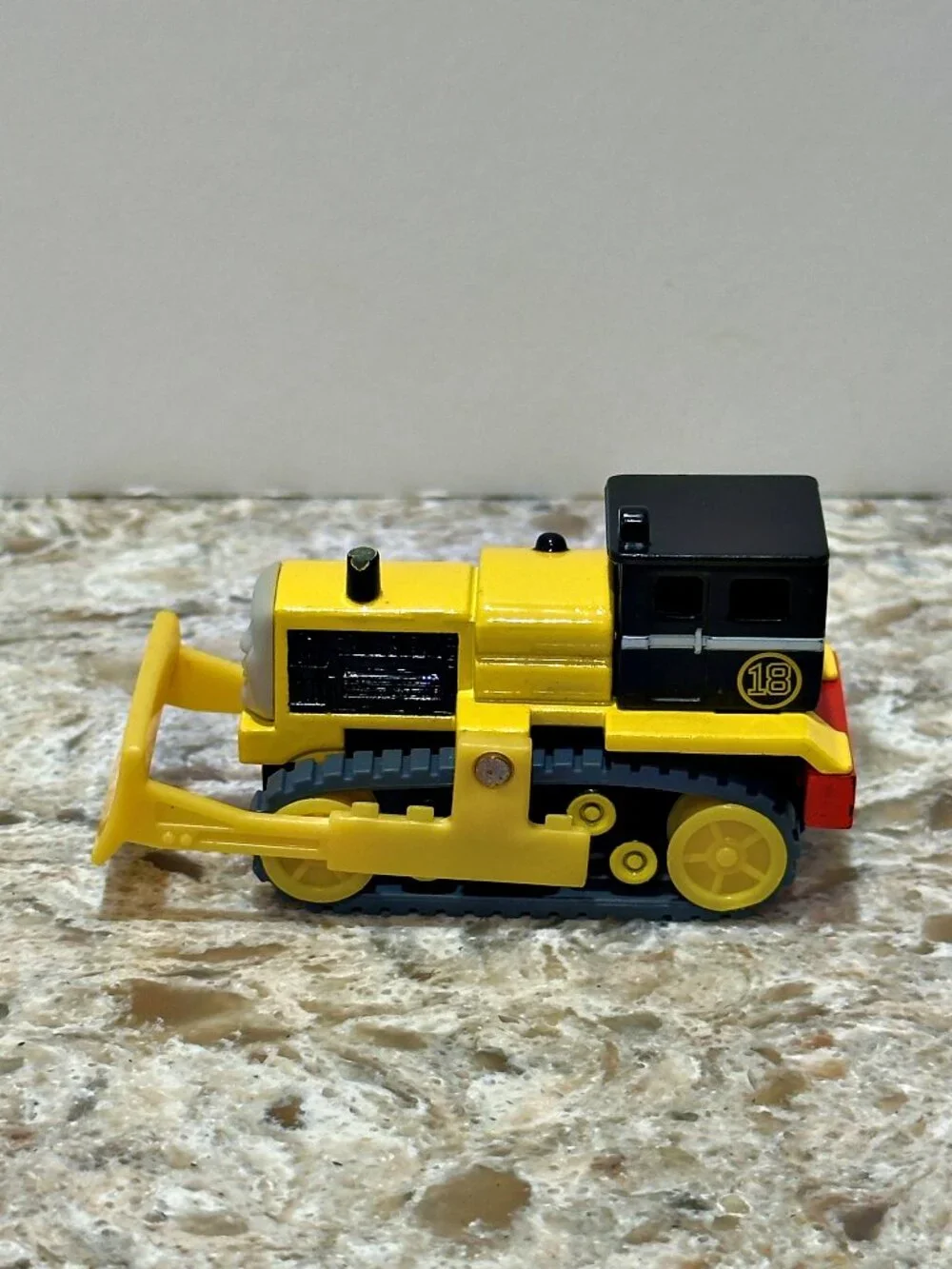 Thomas & Friends Byron the Bulldozer Take Along Die Cast 2008 Learning Curve